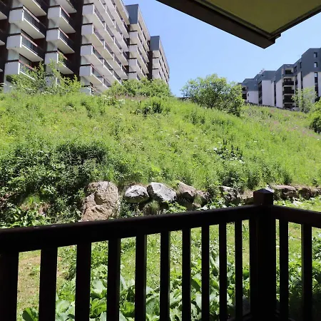 Confortable Entre Pistes Et Commerces Avec Wifi Et Terrasse - Fr-1-502-392 Apartman